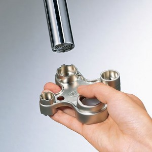 Uniwersalny klucz serwisowy do montażu i demontażu perlatorów